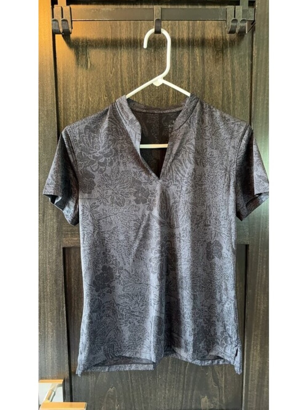 Nike Dri-FIT Standard Fit Floral Pattern Shirt #0015